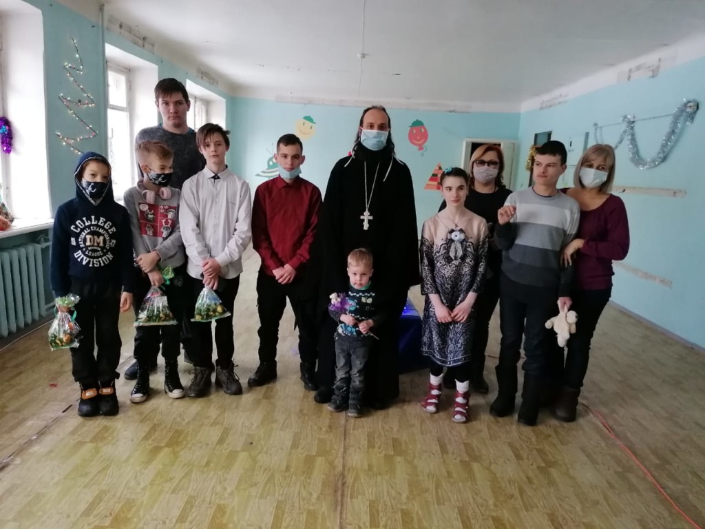 В Московском благочинии прошел новогодний праздник для детей с ОВЗ
