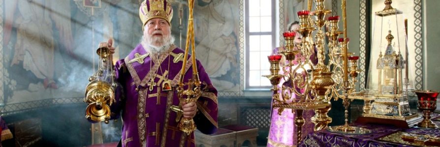 Епископ Балахнинский Илия совершил Божественную литургию в храме в честь преподобного Серафима Саровского