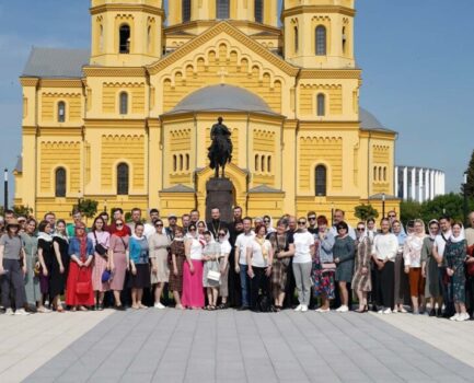 3-5 июня 2022 года представители молодёжного волонтёрского движения Московского благочиния приняли участие в Международном форуме «Волонтёр преподобного Серафима Саровского»