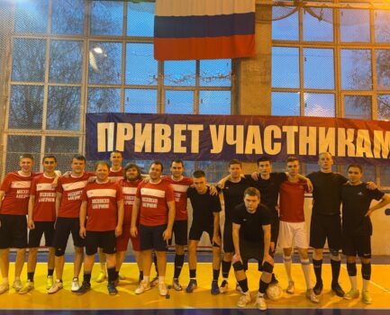Футбольная команда Московского благочиния в товарищеском матче обыграла Автозаводский округ