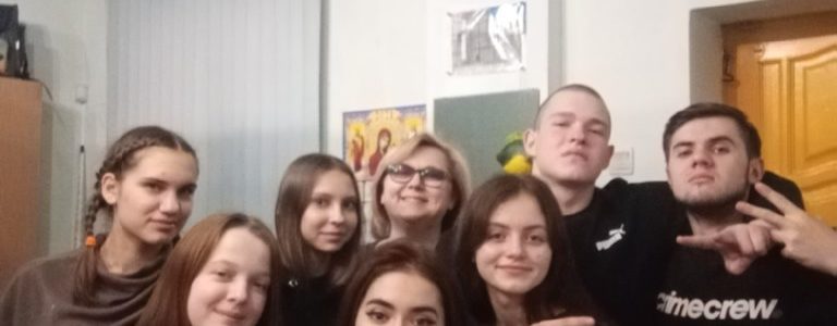 Активисты Молодежного волонтерского движения готовятся к масленичным гуляньям