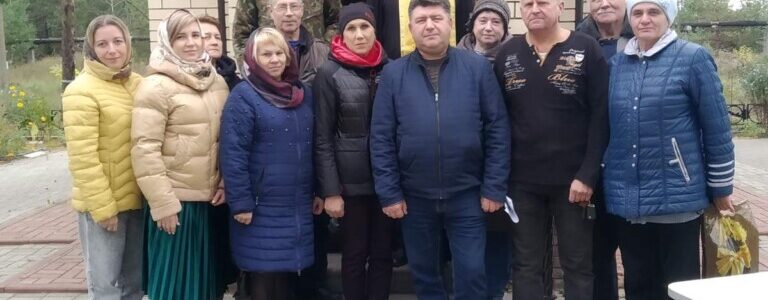 Клирик Московского благочиния совершил молебен и панихиду в часовне в честь Покрова Пресвятой Богородицы