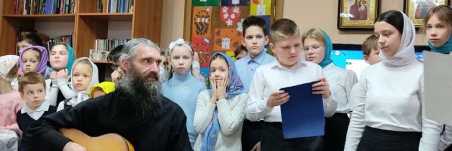 Праздник для мам в воскресной школе храма в честь иконы  Богородицы «Скоропослушница»