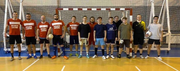 «Москвичи» провели товарищеский матч с семинаристами