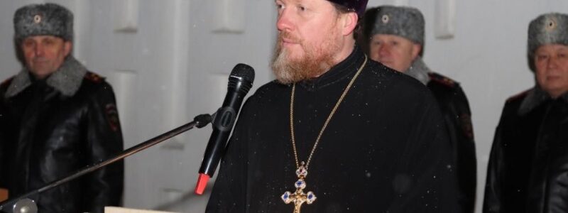 Клирик благочиния встретил отряд нижегородской полиции из служебной командировки