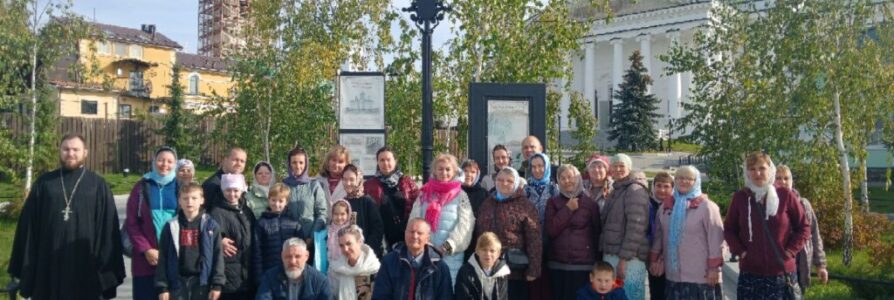 Паломники благочиния совершили поездку в Арзамас и Лукоянов