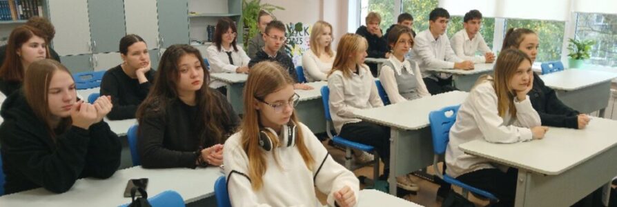 Беседа о вреде алкоголя прошла в школе № 73