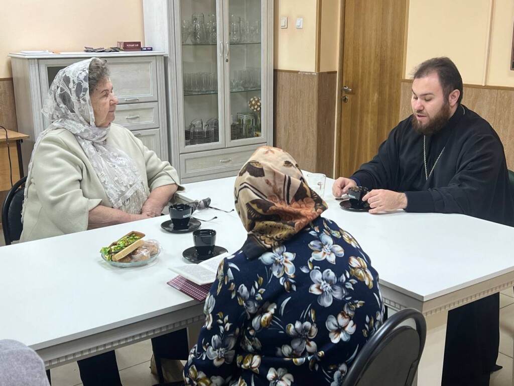 Участники ТОС «Красные зори» вновь посетили Московское благочиние