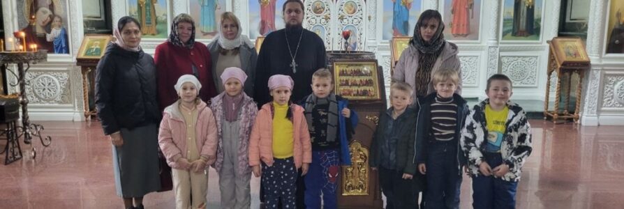 Воспитанники православного детского сада пришли на экскурсию в храм