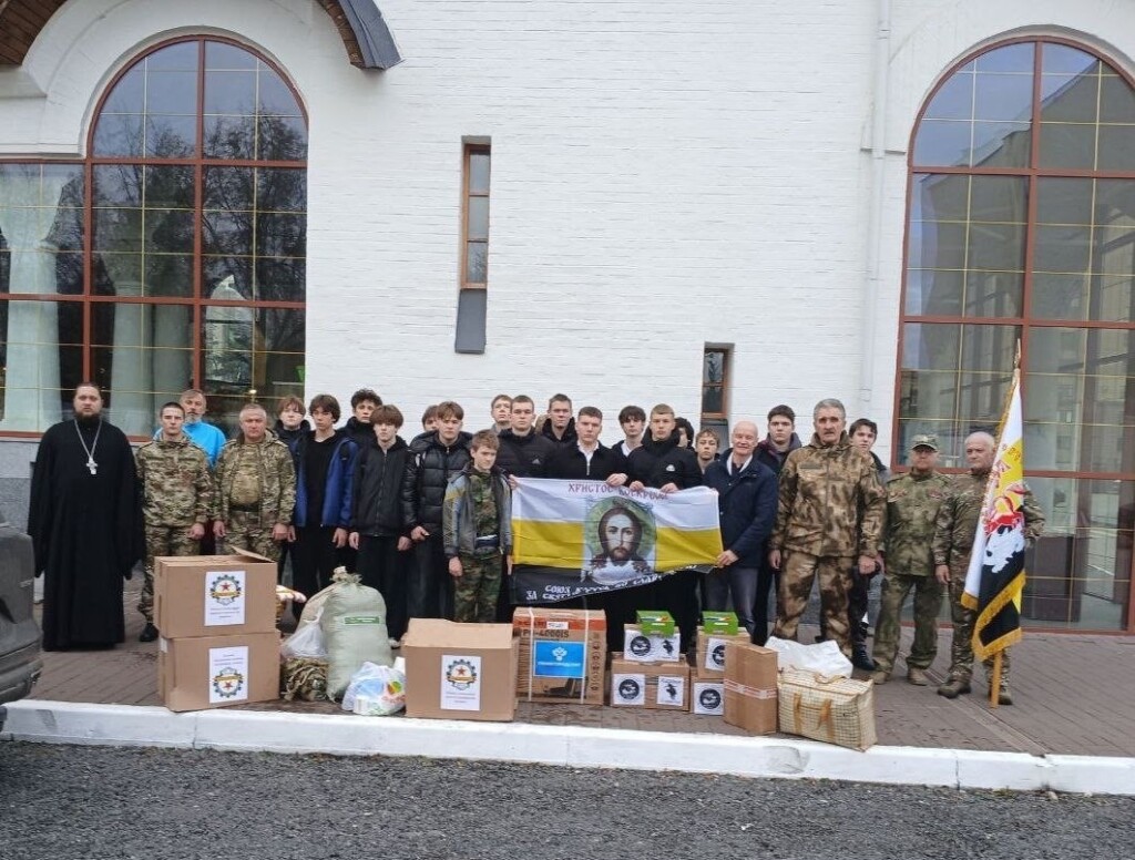 От Серафимовского храма отправлена очередная партия гумпомощи на фронт