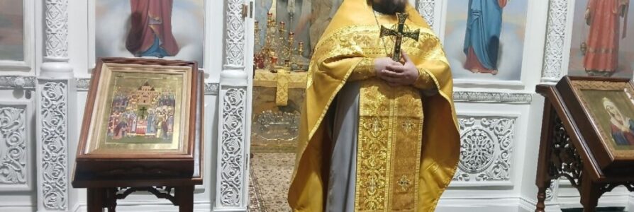 В Серафимовском храме состоялась очередная миссионерская Литургия для детей с ментальными нарушениями