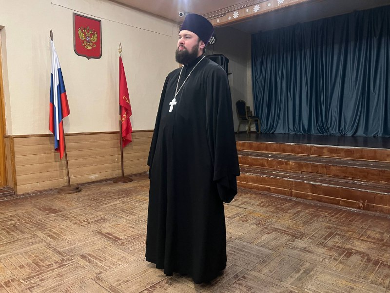 Священники проводят собрания по выбору модуля «Основы православной культуры» в школах района